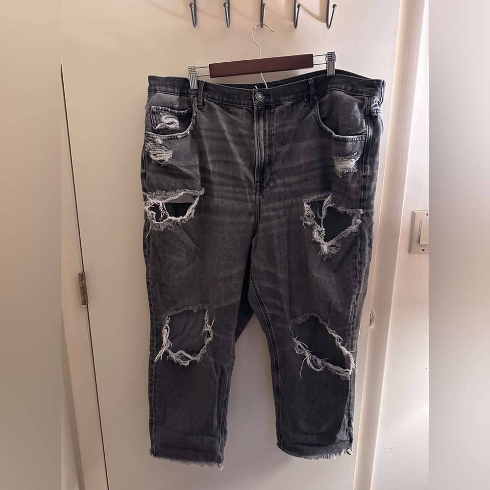 AE Plus Ripped Highest Waist '90s Boyfriend